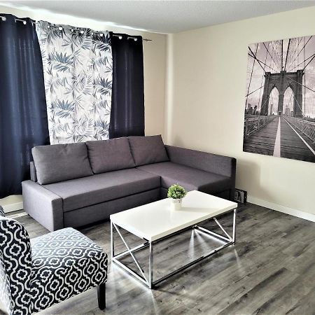 Cozy 4 Bedroom Townhouse - Peaceful Feel Of Home Winnipeg Ngoại thất bức ảnh