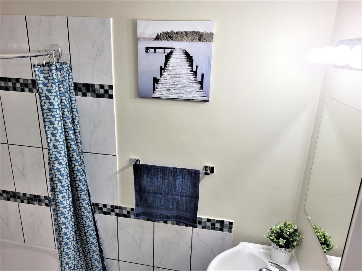 Cozy 4 Bedroom Townhouse - Peaceful Feel Of Home Winnipeg Ngoại thất bức ảnh