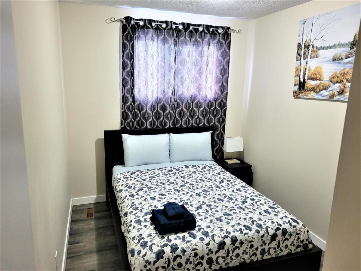 Cozy 4 Bedroom Townhouse - Peaceful Feel Of Home Winnipeg Ngoại thất bức ảnh