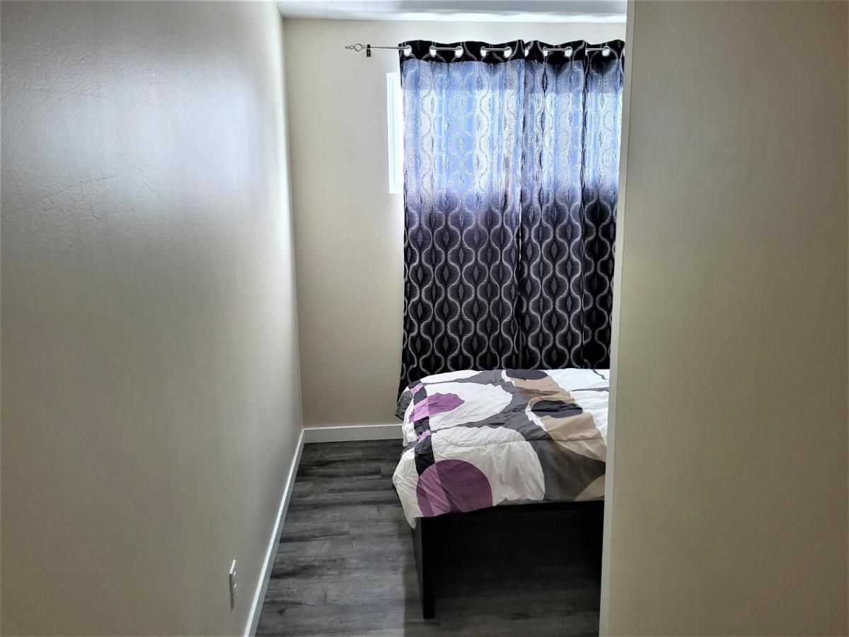 Cozy 4 Bedroom Townhouse - Peaceful Feel Of Home Winnipeg Ngoại thất bức ảnh