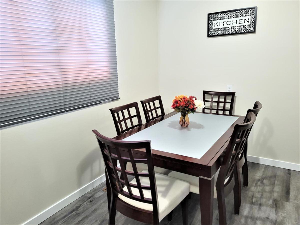 Cozy 4 Bedroom Townhouse - Peaceful Feel Of Home Winnipeg Ngoại thất bức ảnh