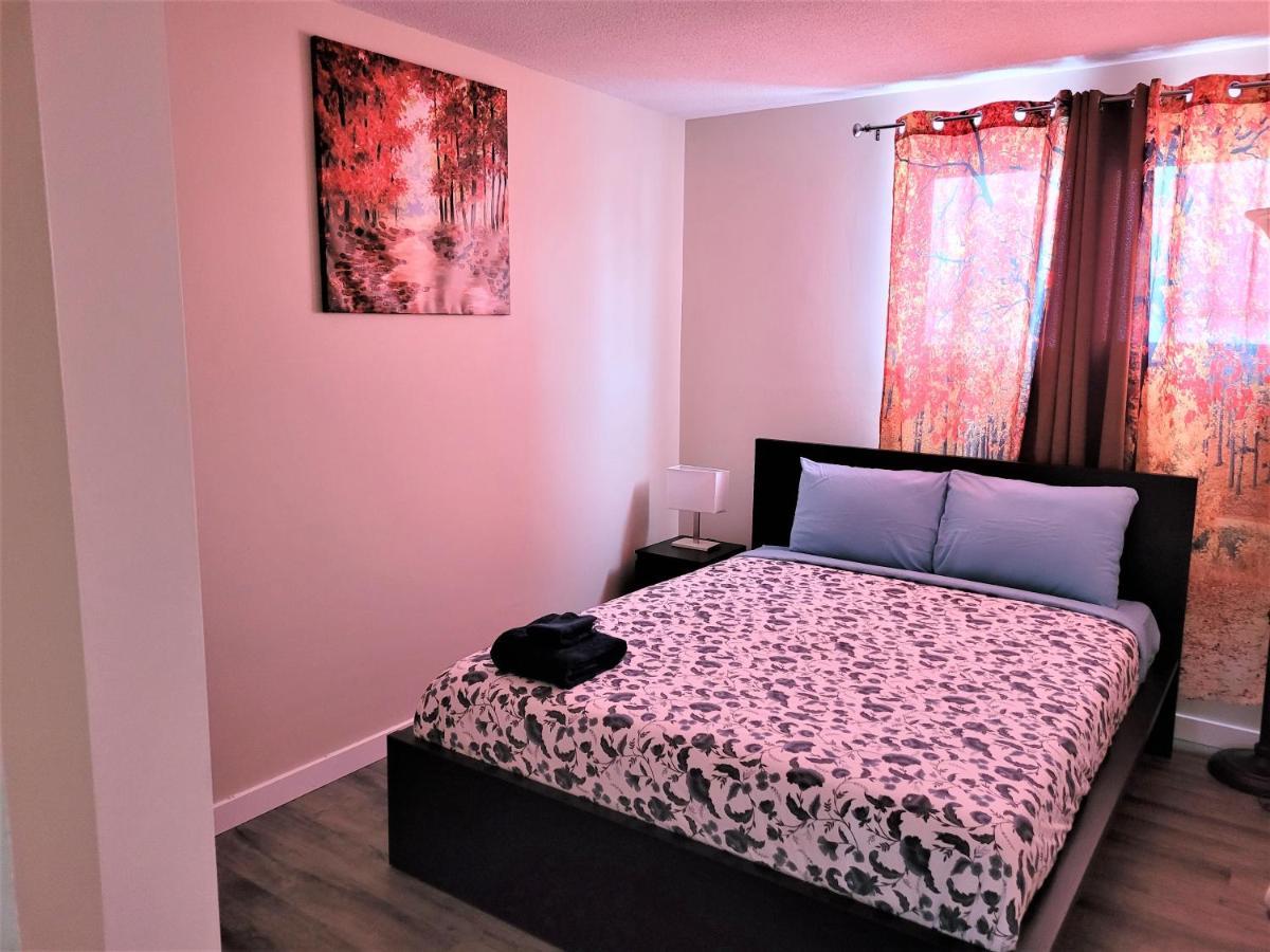 Cozy 4 Bedroom Townhouse - Peaceful Feel Of Home Winnipeg Ngoại thất bức ảnh