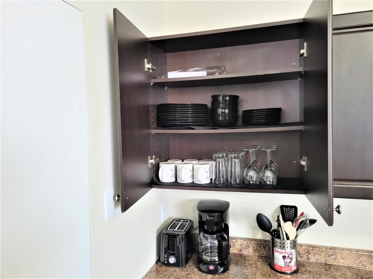 Cozy 4 Bedroom Townhouse - Peaceful Feel Of Home Winnipeg Ngoại thất bức ảnh